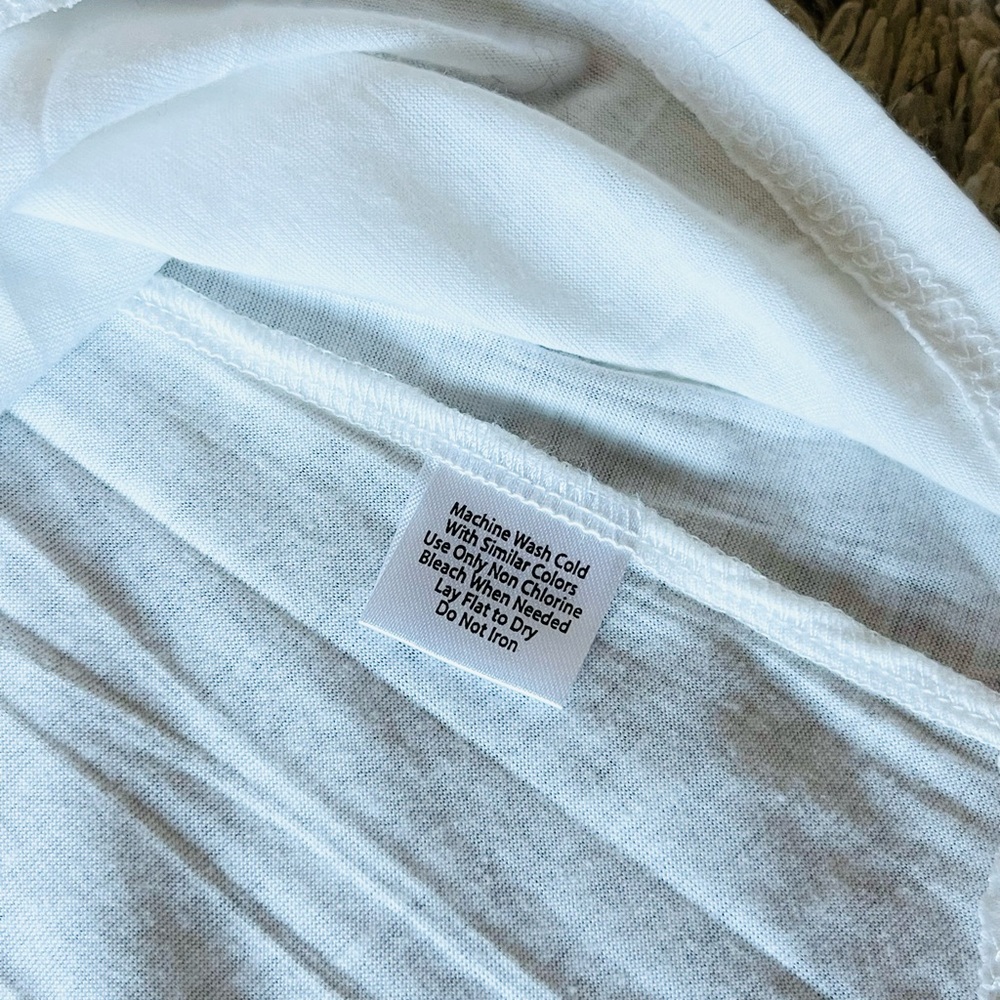 NWT! New York Laundry White Pleated Ruffled Blouse - Picture 6 of 7